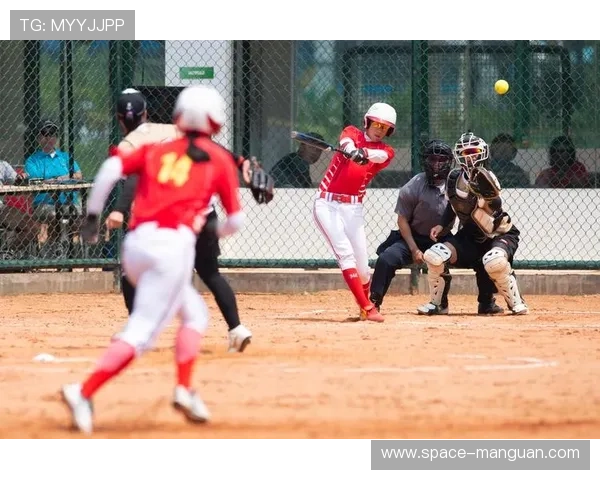 中国女垒队员杨月：疼痛时想下场，但坚持能给队友信心